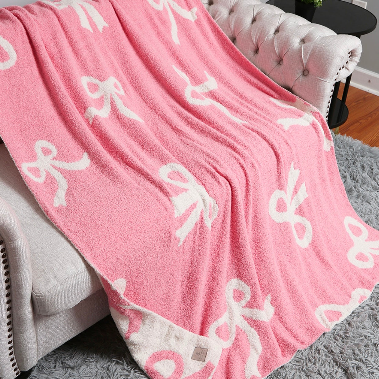 Bow Blanket