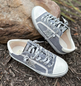 Alive Sneaker - Grey